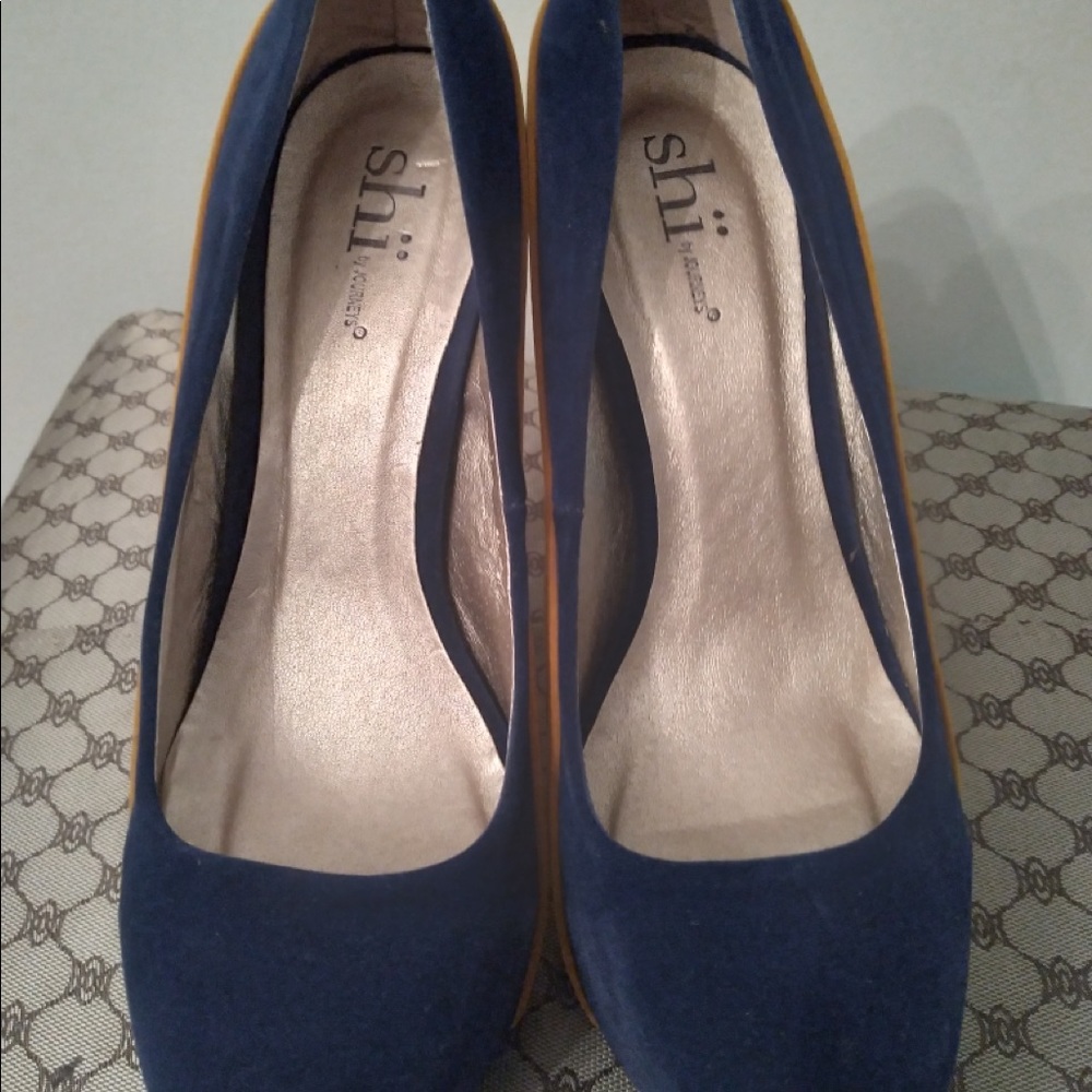 Shi by Journeys 6” heels shoes size 9.5